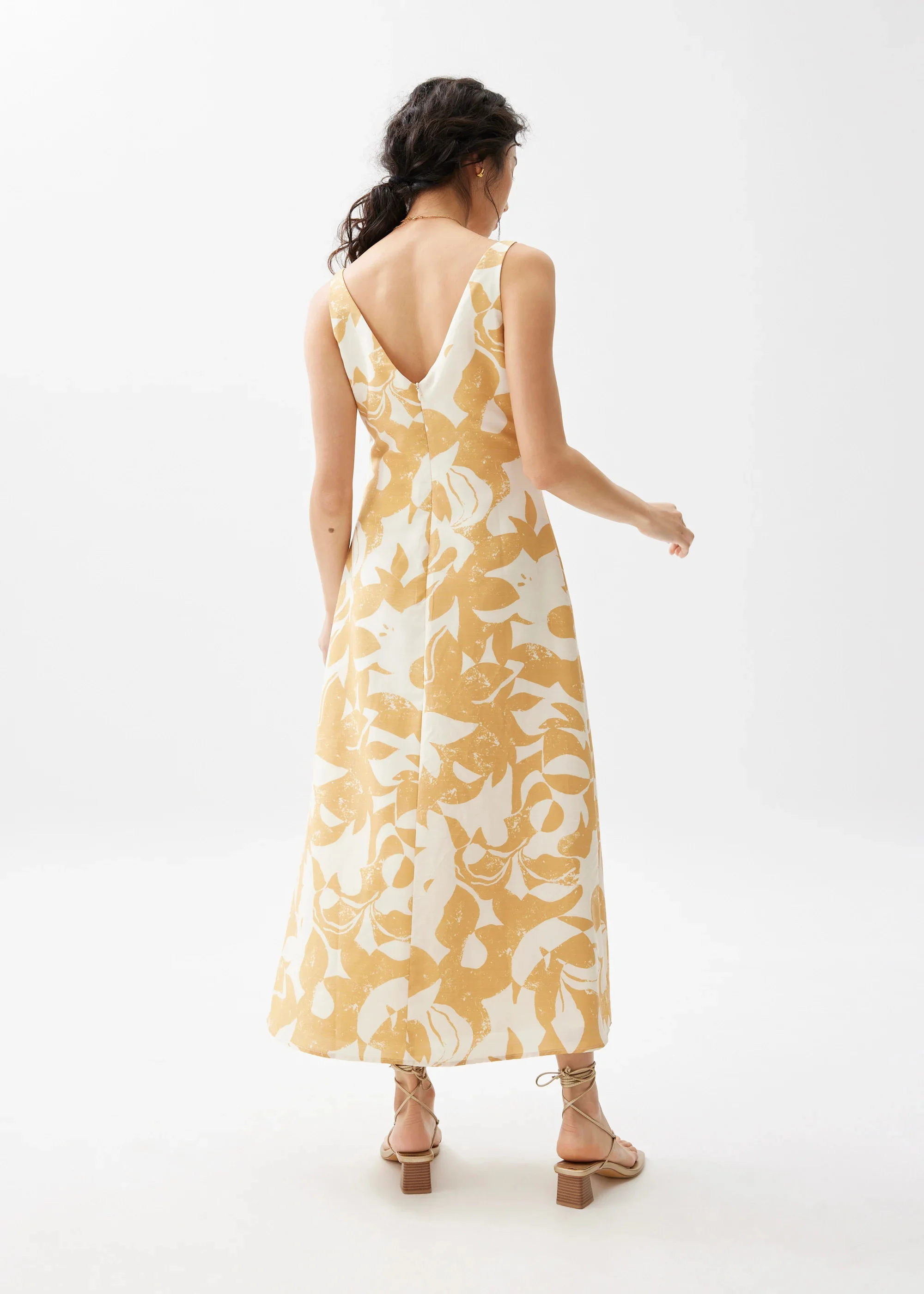 V-NECK A-LINE MIDAXI DRESS IN SUNBURST - GOLD