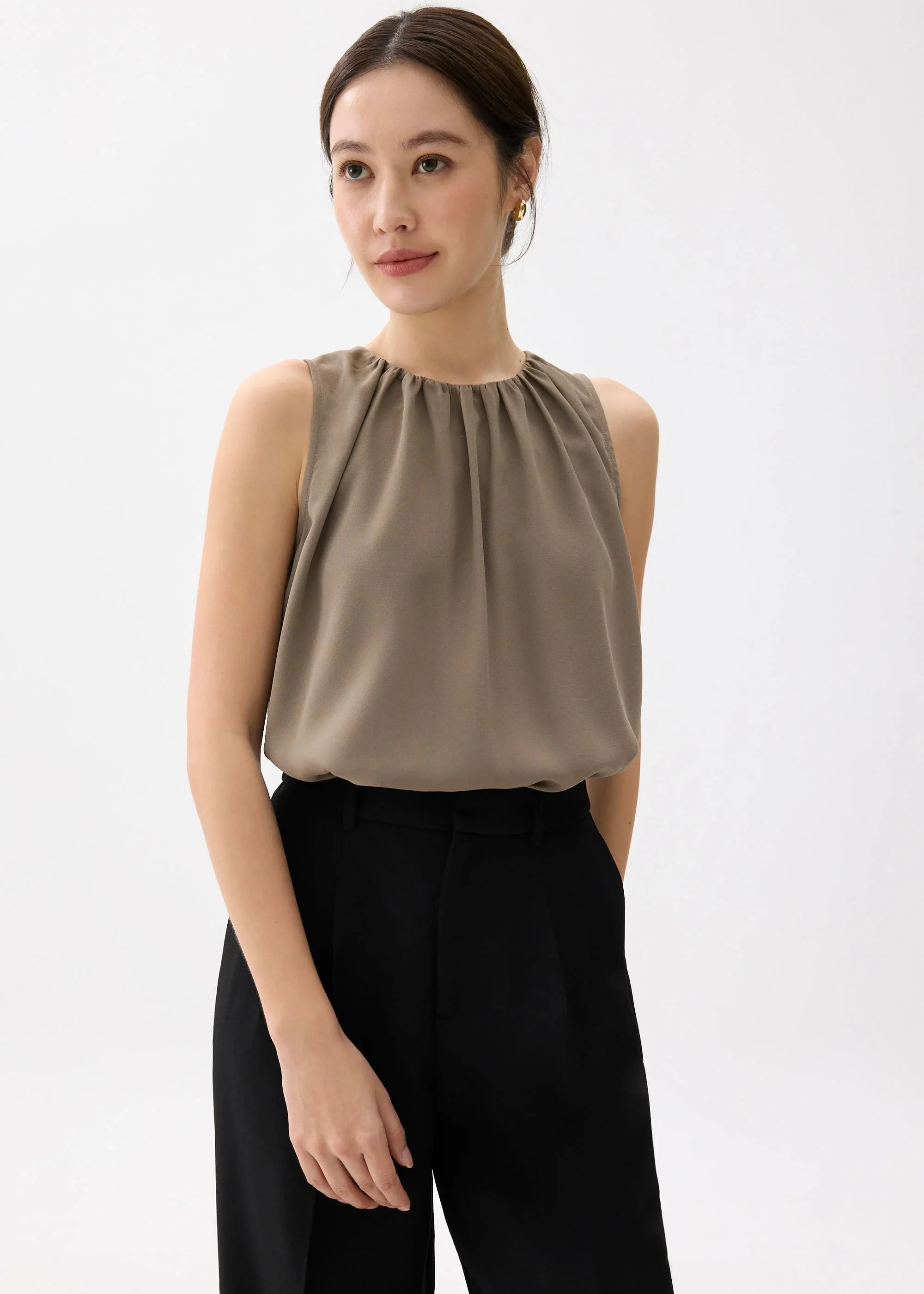 RUCHED ROUND NECK SHELL TOP - CLAY