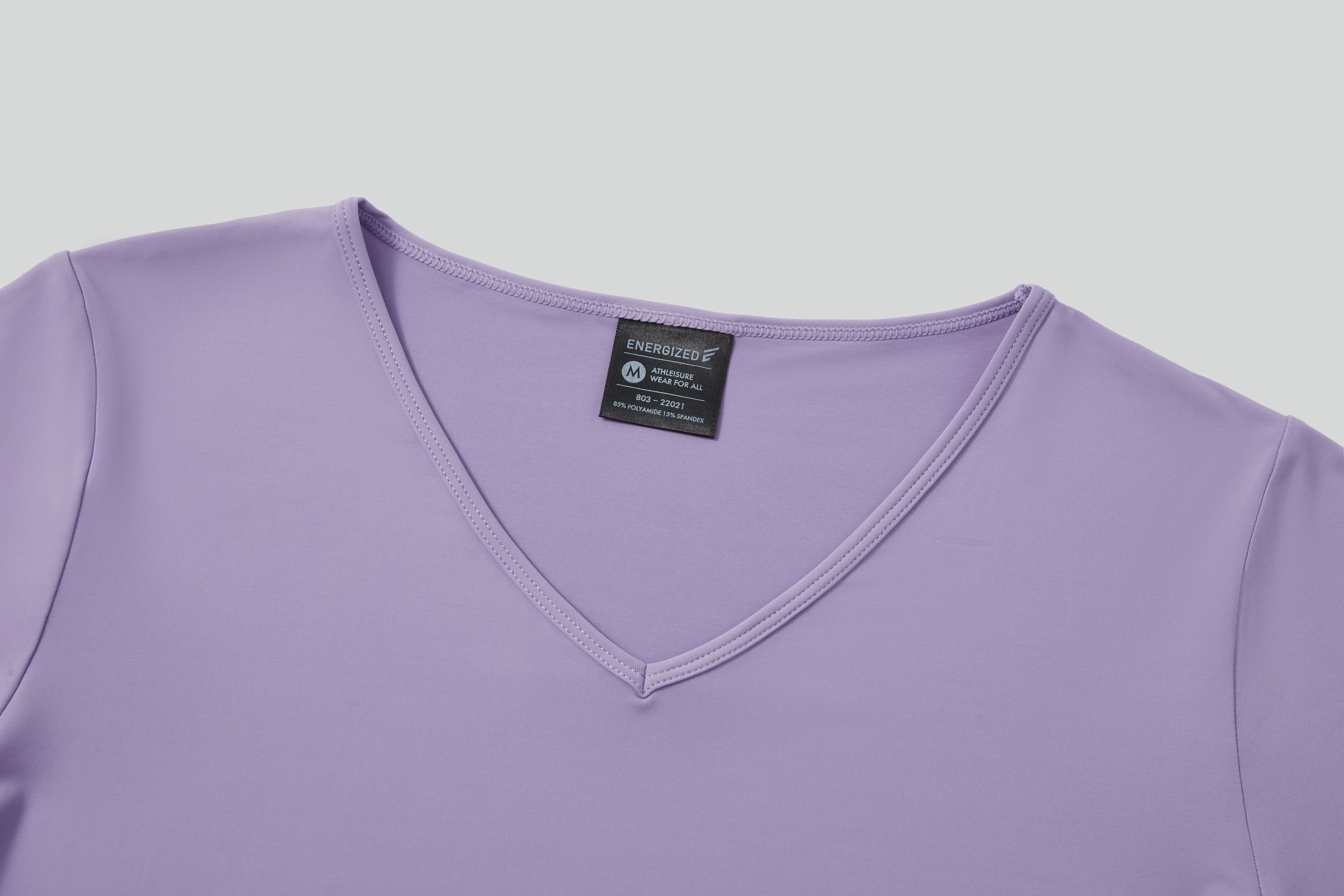ARTLETES BASIC COOLTOUCH V-NECK RELAXED-FIT TEE