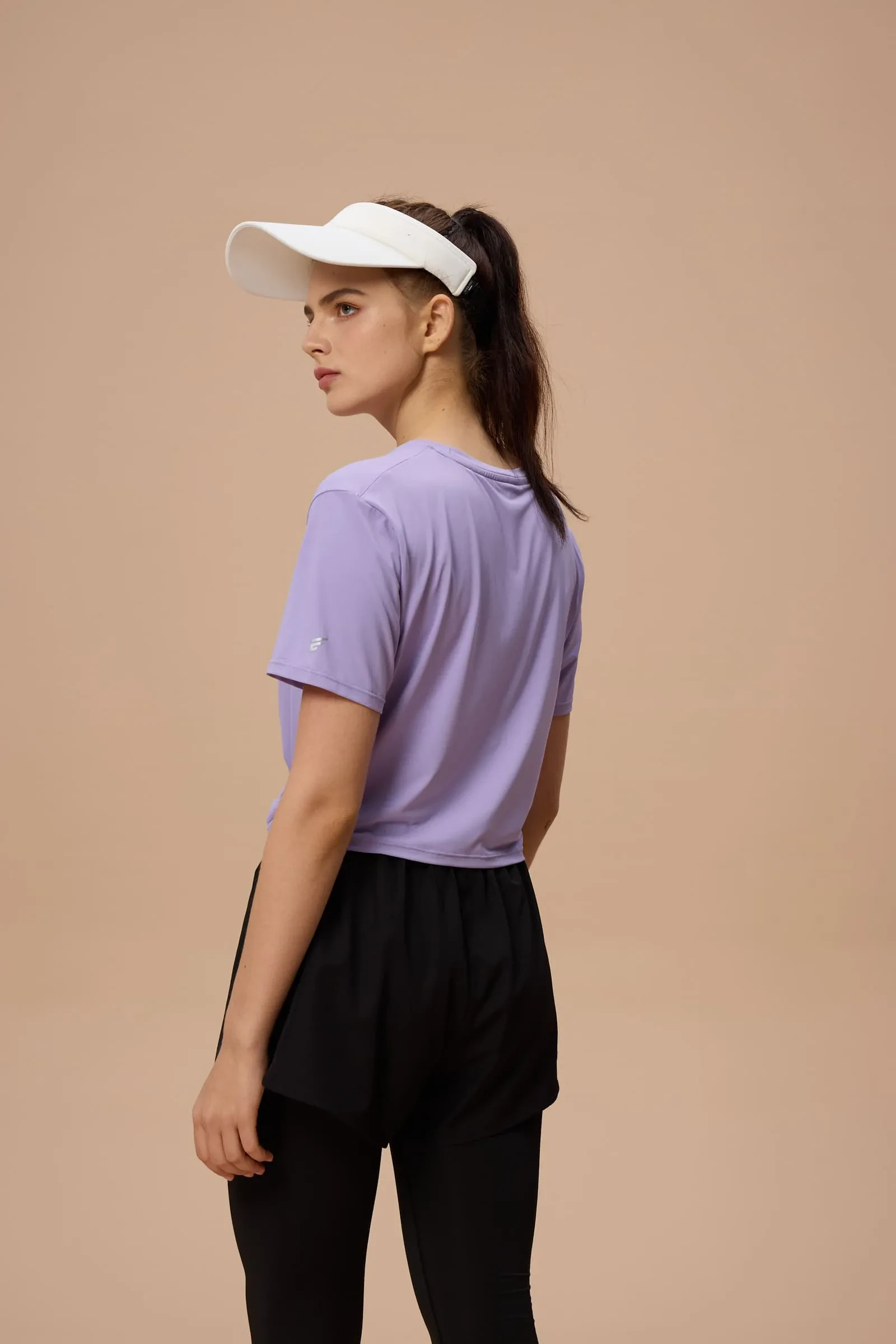 ARTLETES BASIC COOLTOUCH TWISTED FRONT CROPPED TEE