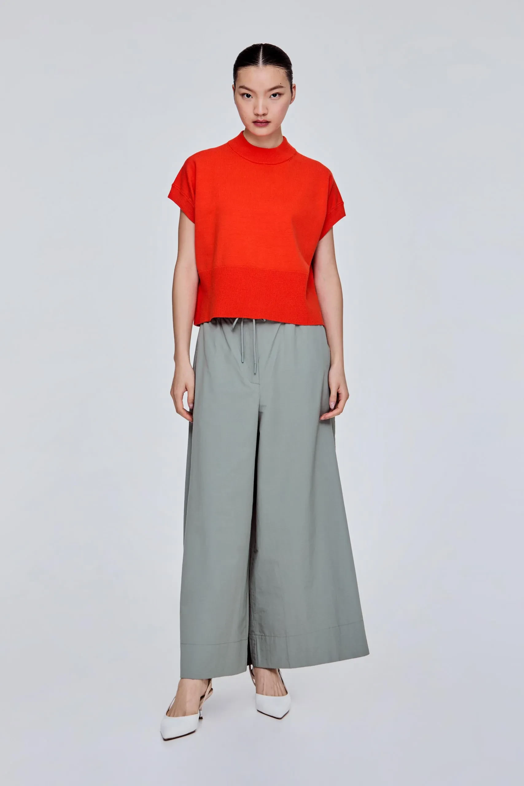 MAGYAR CUT KNIT TOP
