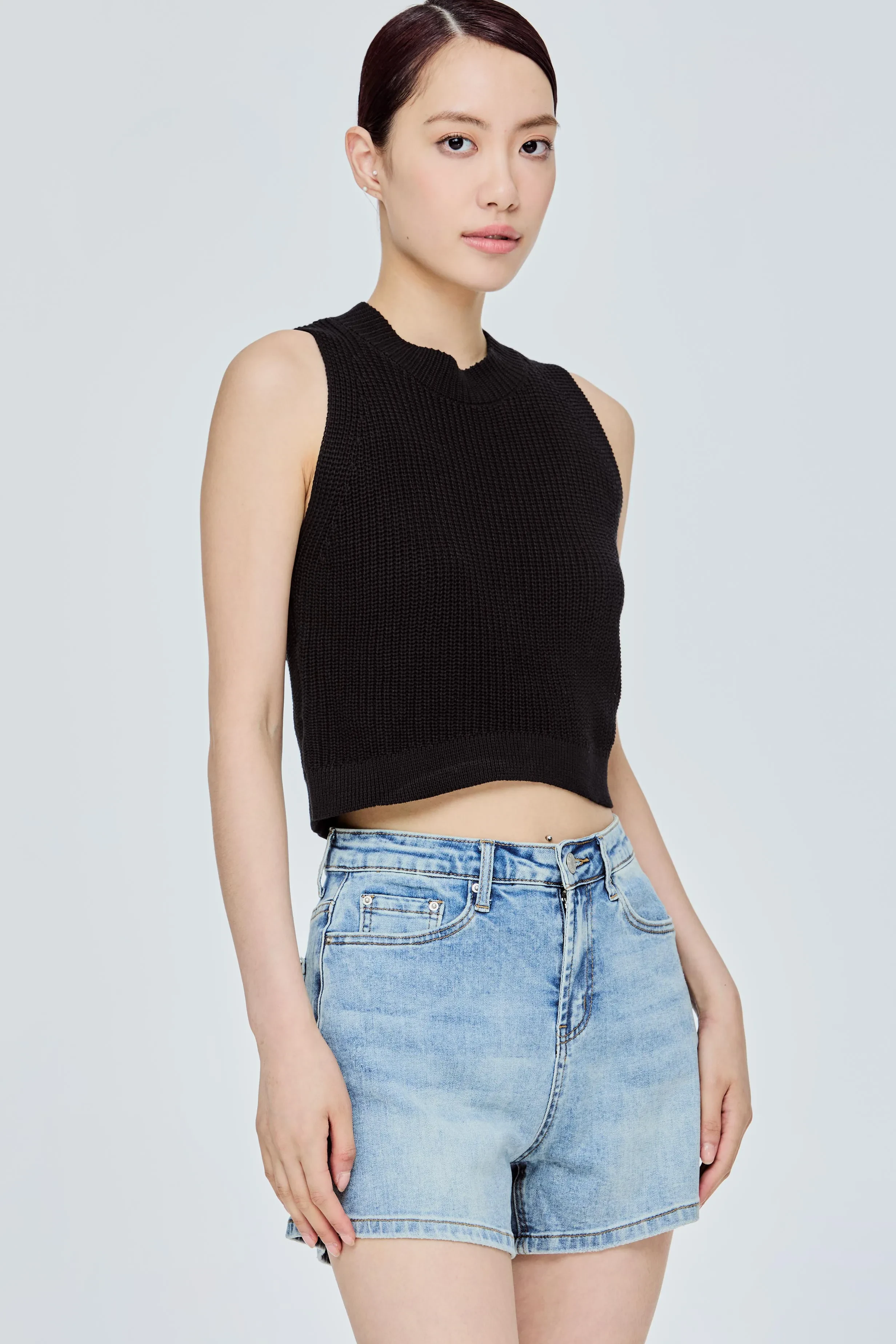 CONTRAST NECK KNIT TOP - CREAM