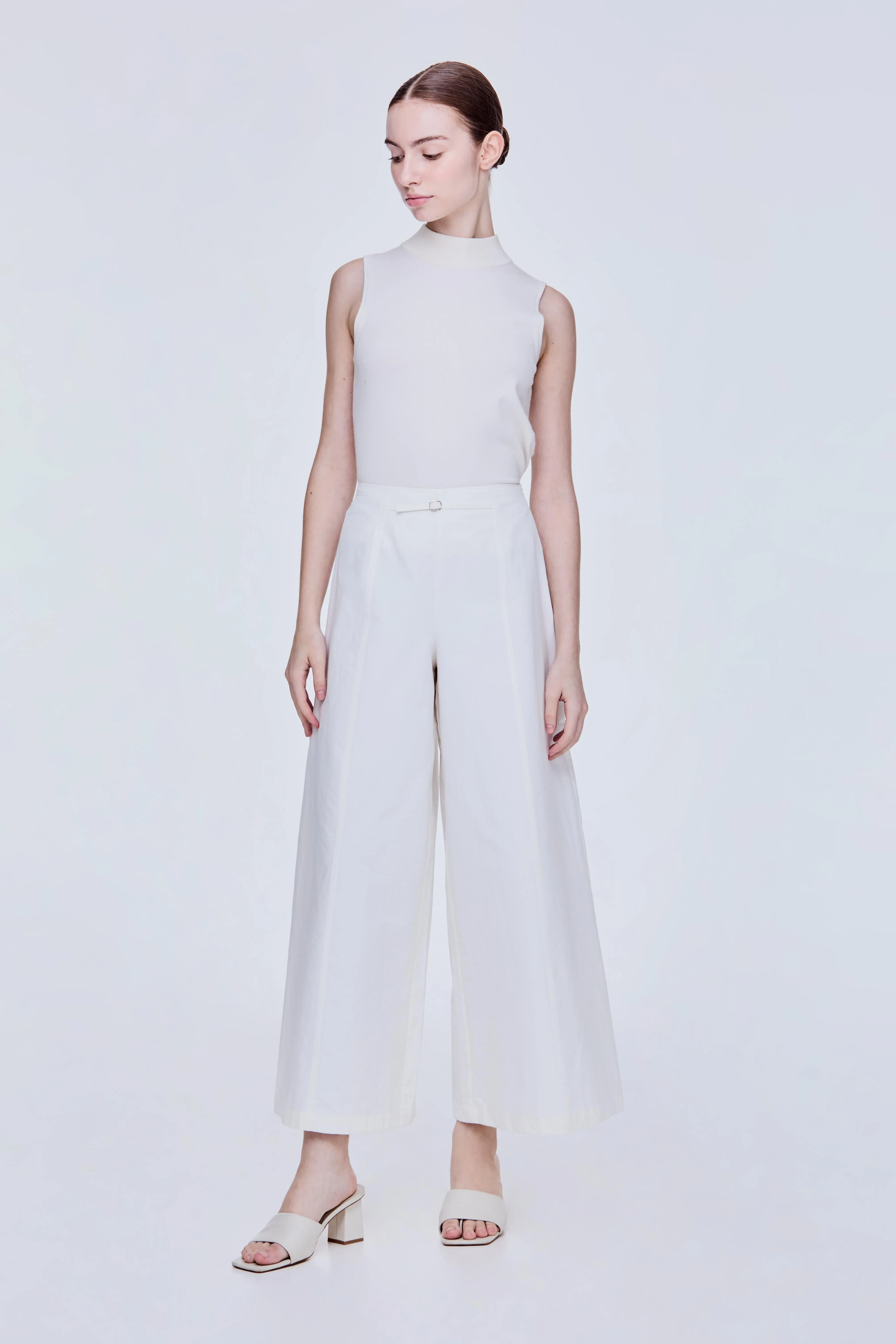 PANELLED WIDE LEG TROUSERS - CREAM