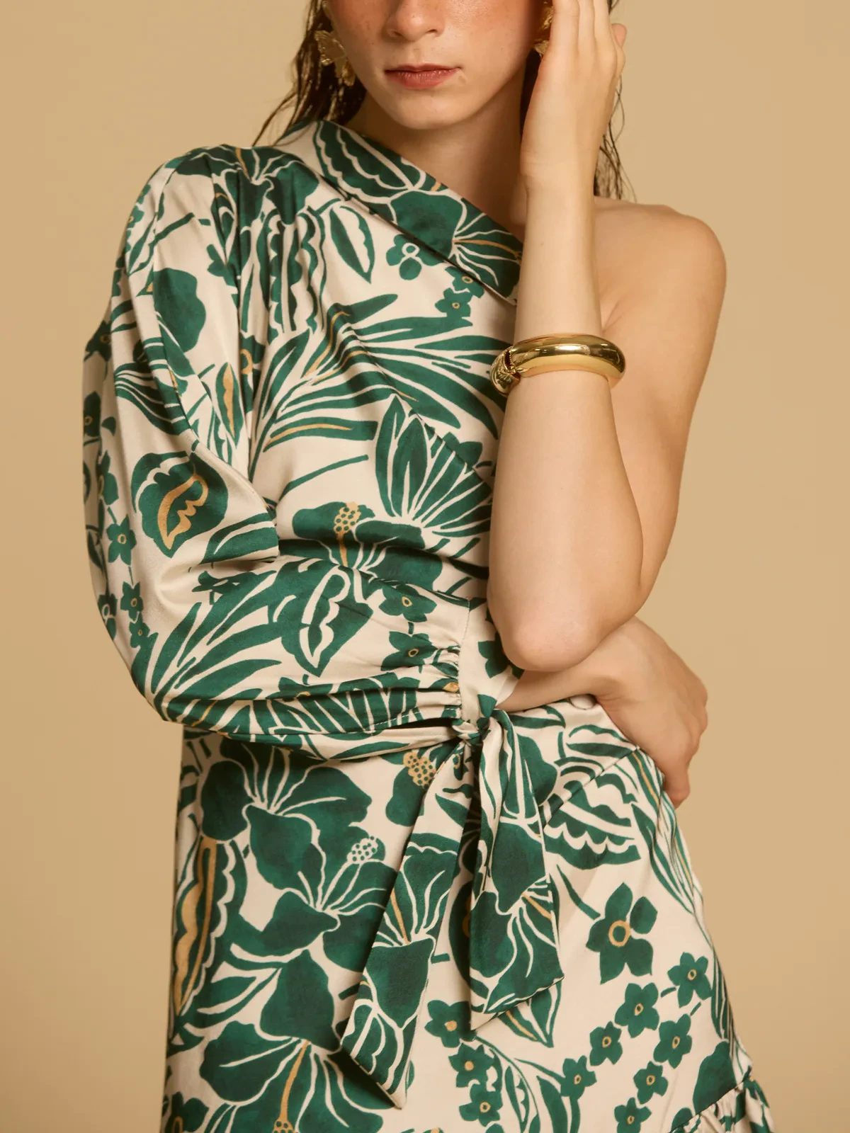 GRAPHIC FLORAL PRINT ONE SHOULDER ASYMMETRIC