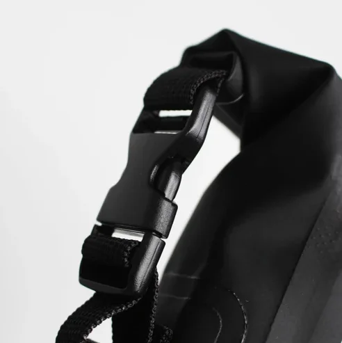 HYPERGEAR PHONE POUCH (IPX 6 WATERPROOF)