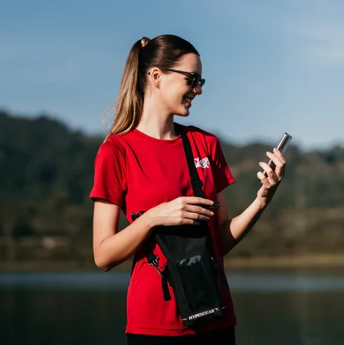 HYPERGEAR PHONE POUCH (IPX 6 WATERPROOF)