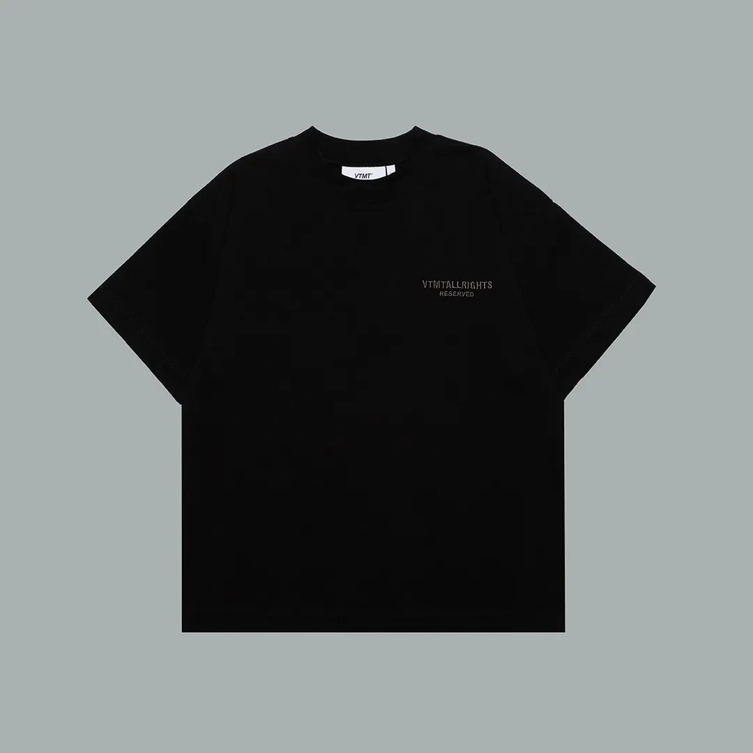 ESSENTIAL TEE