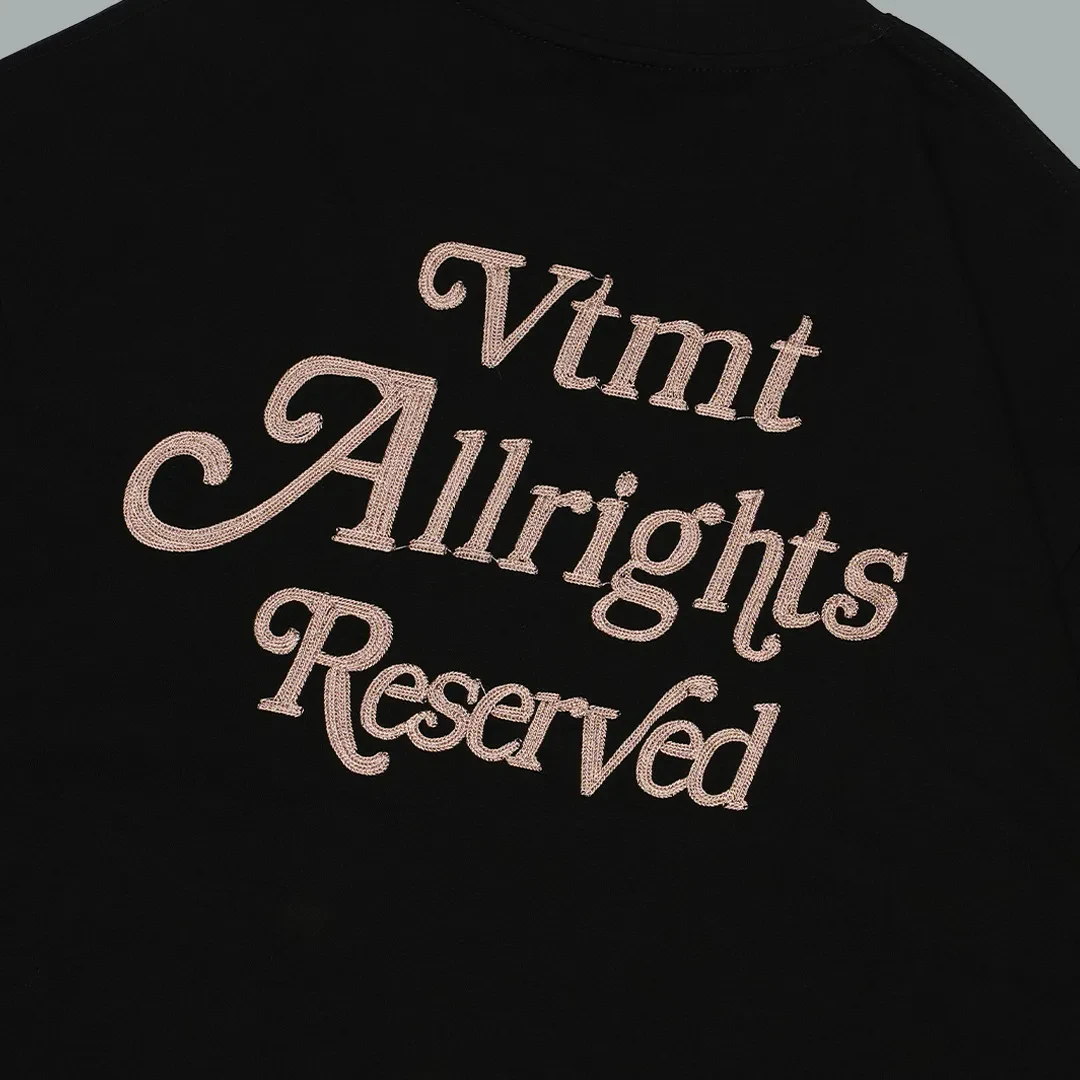 VAR TEE