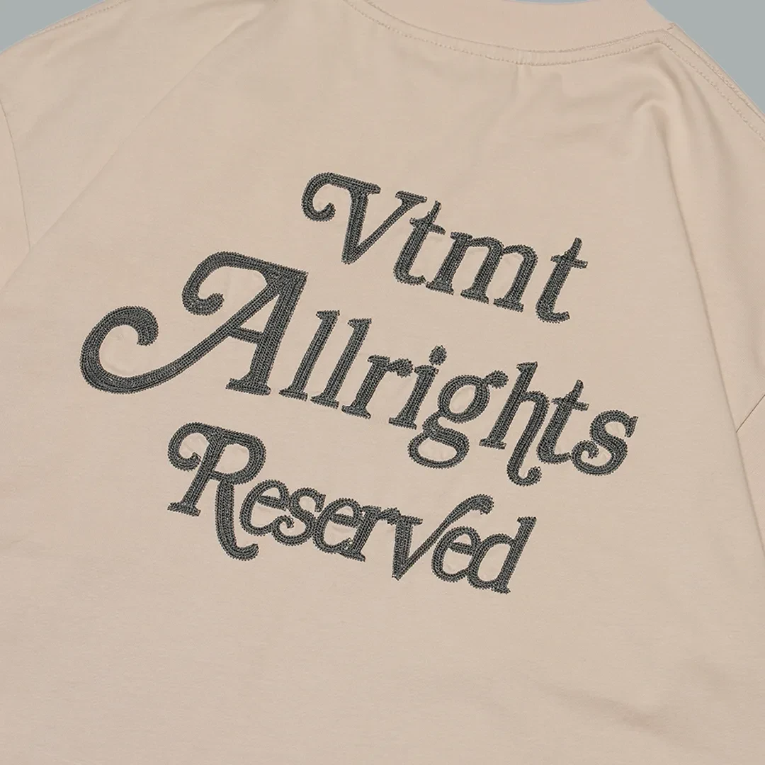 VAR TEE