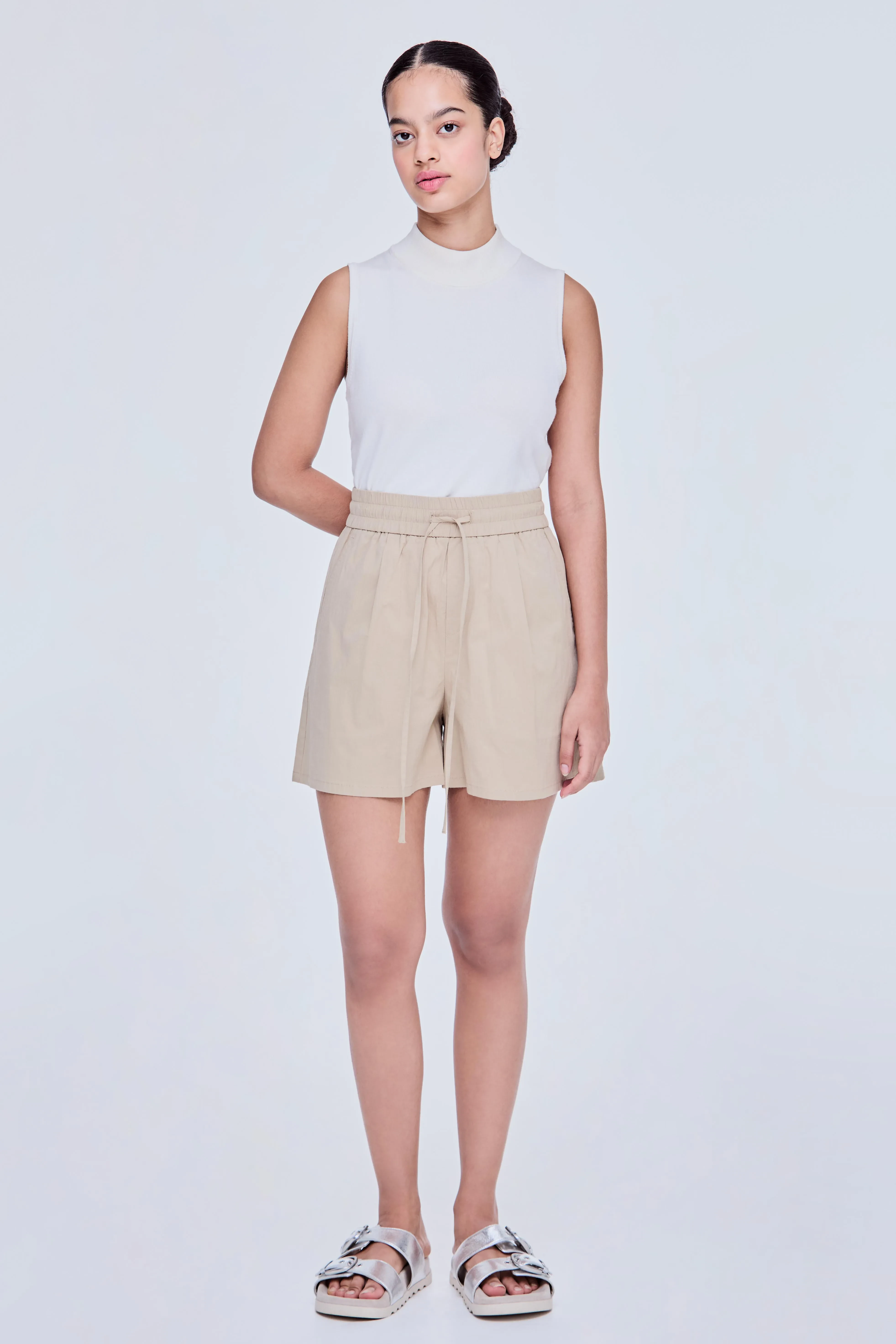 ELASTICATED DRAWSTRING SHORTS - KHAKI