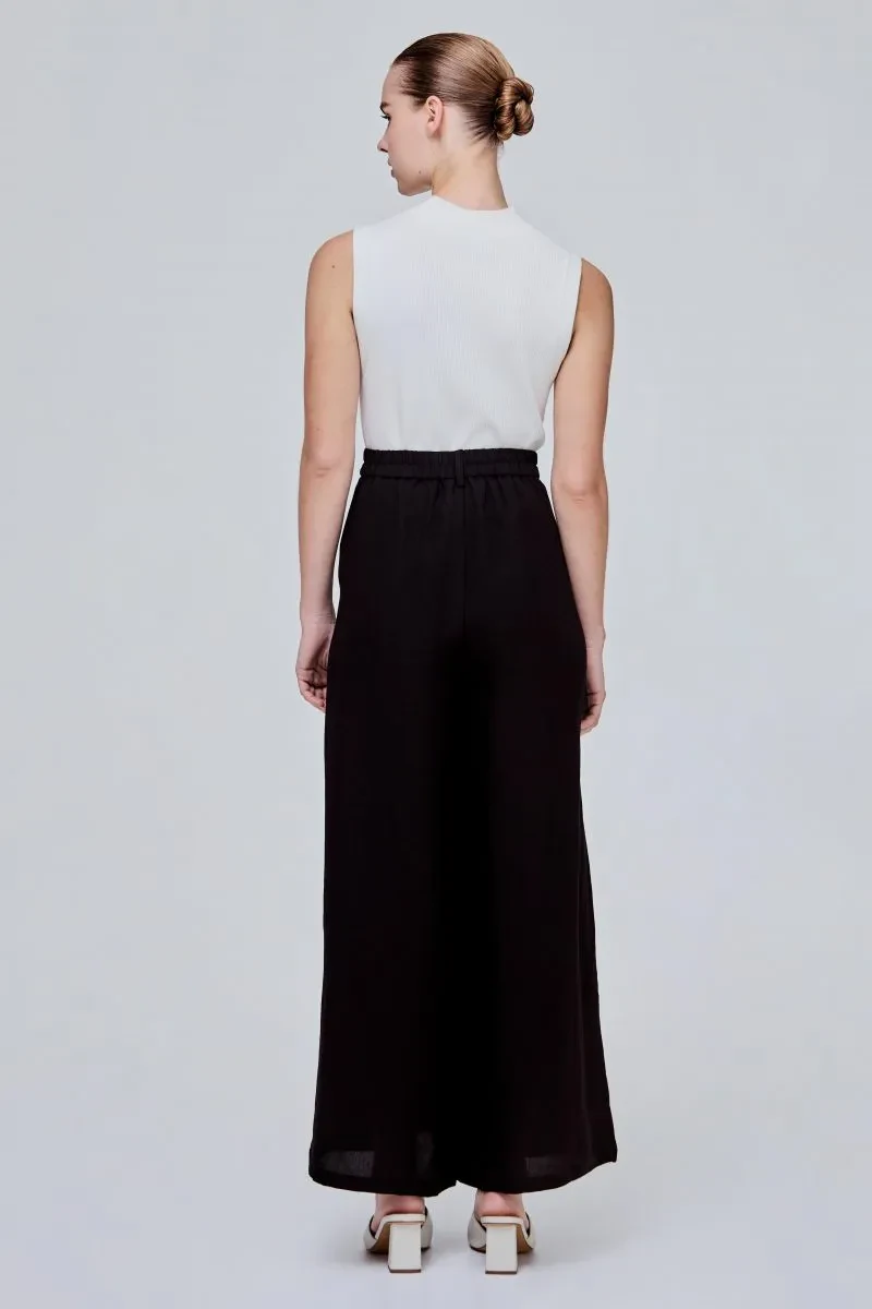 CREPE TEXTURED WIDE LEG PANTS