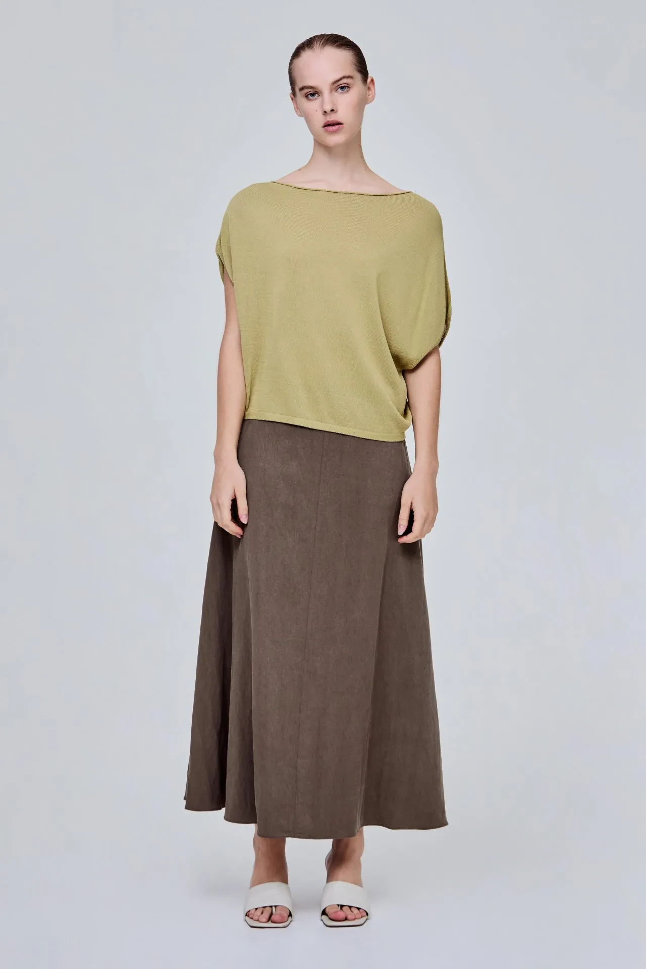 ASYMMETRICAL NECKLINED KNIT