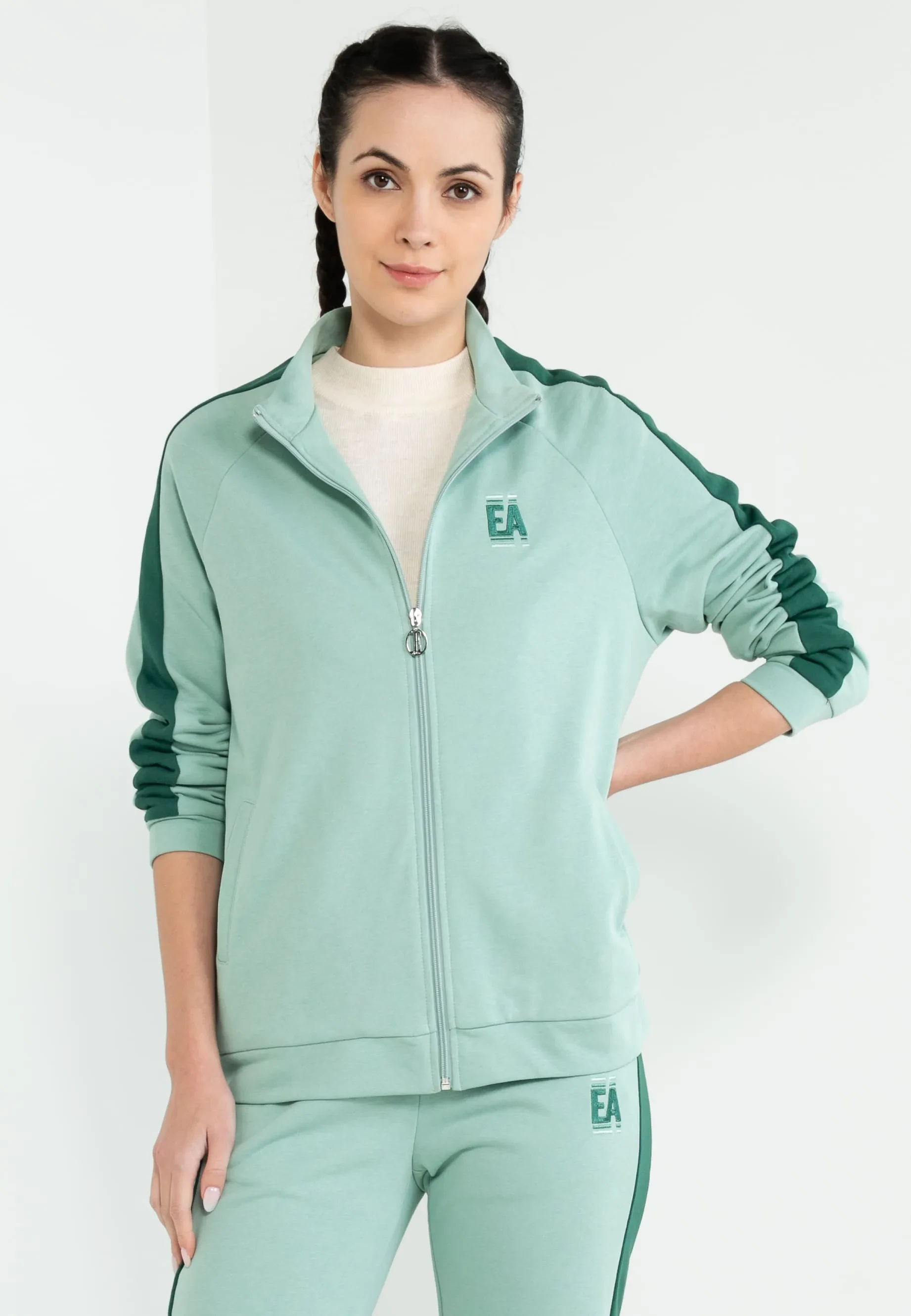 ELLE ACTIVE TRACK JACKET   - GREEN