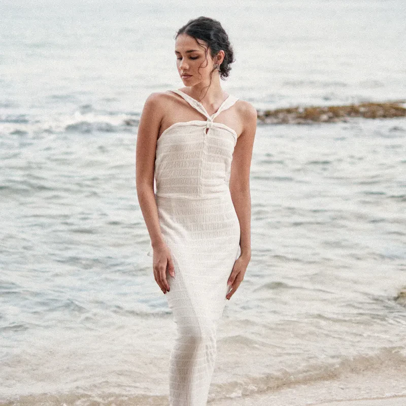 BACKLESS HALTER MAXI IN WHITE