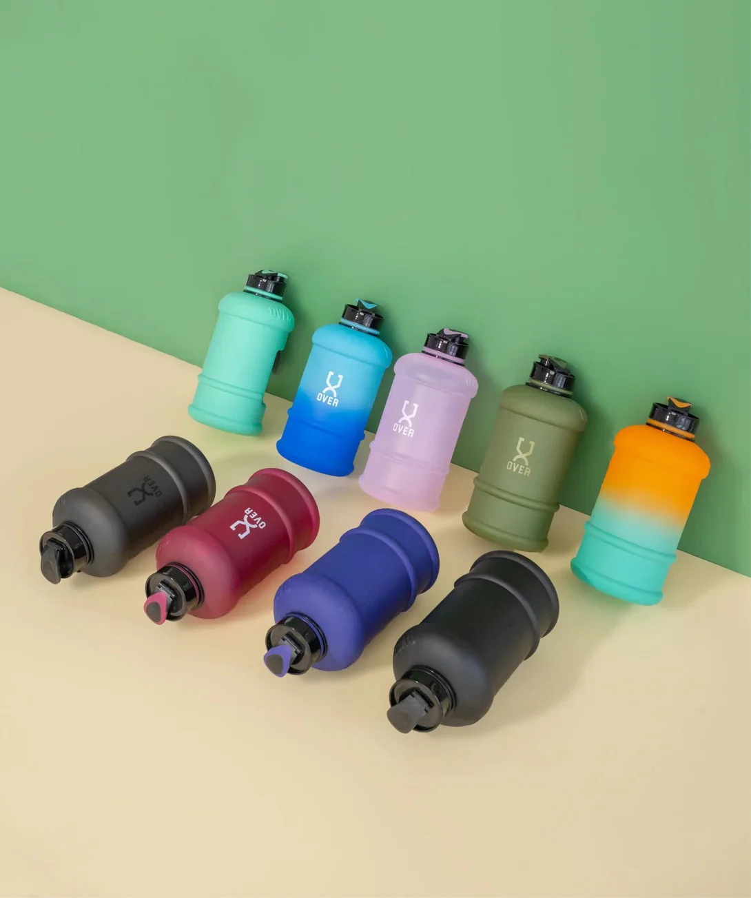 2.2 L OVERSIZED BOTTLE WITH FLIP CAP