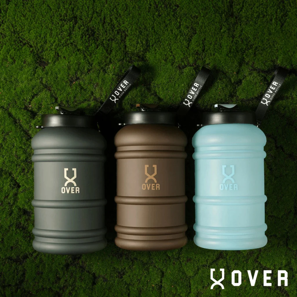 2.2 L OVERSIZED PRO BOTTLE WITH FLIP CAP