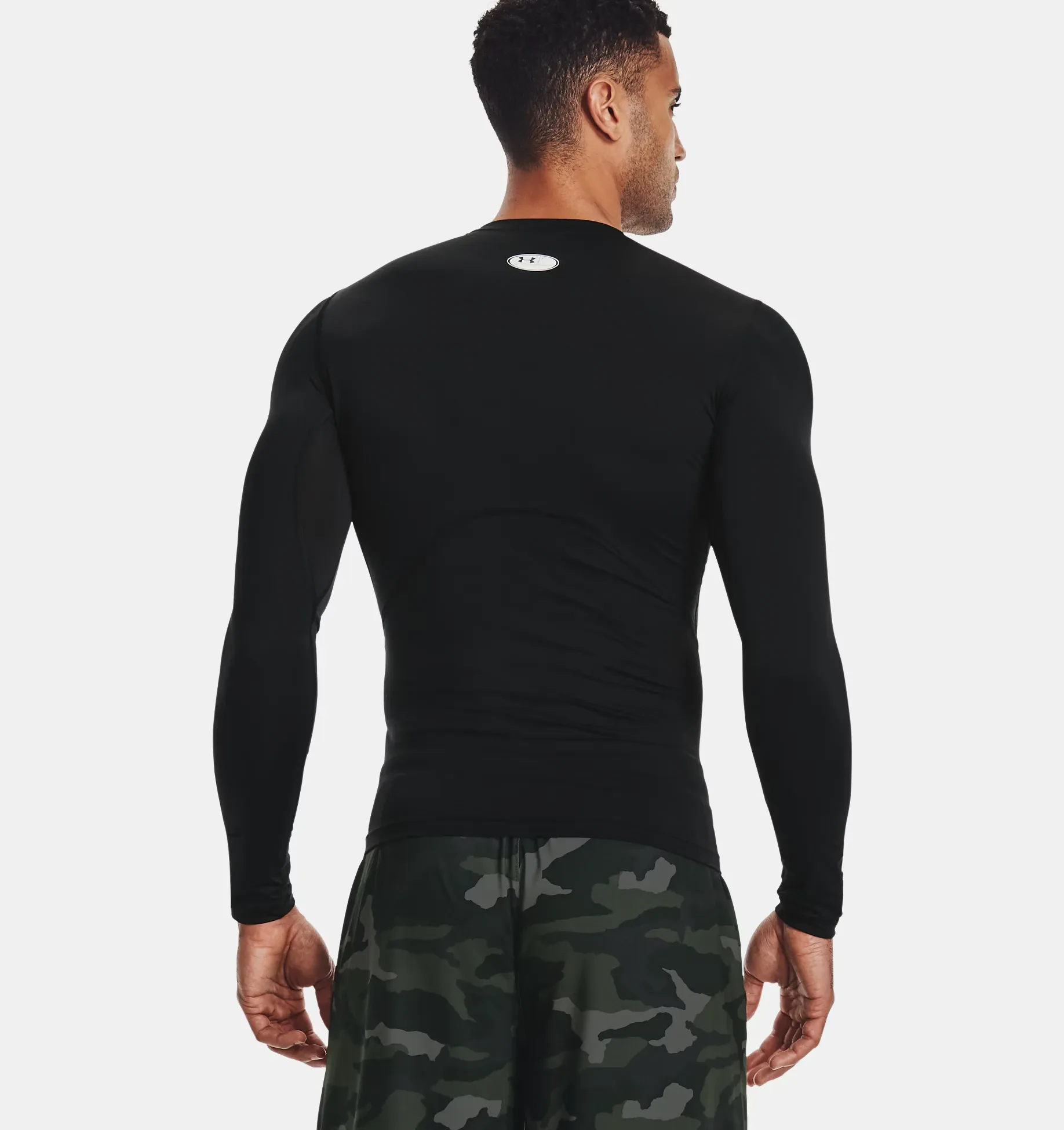 MEN'S UA HEATGEAR - BLACK / WHITE