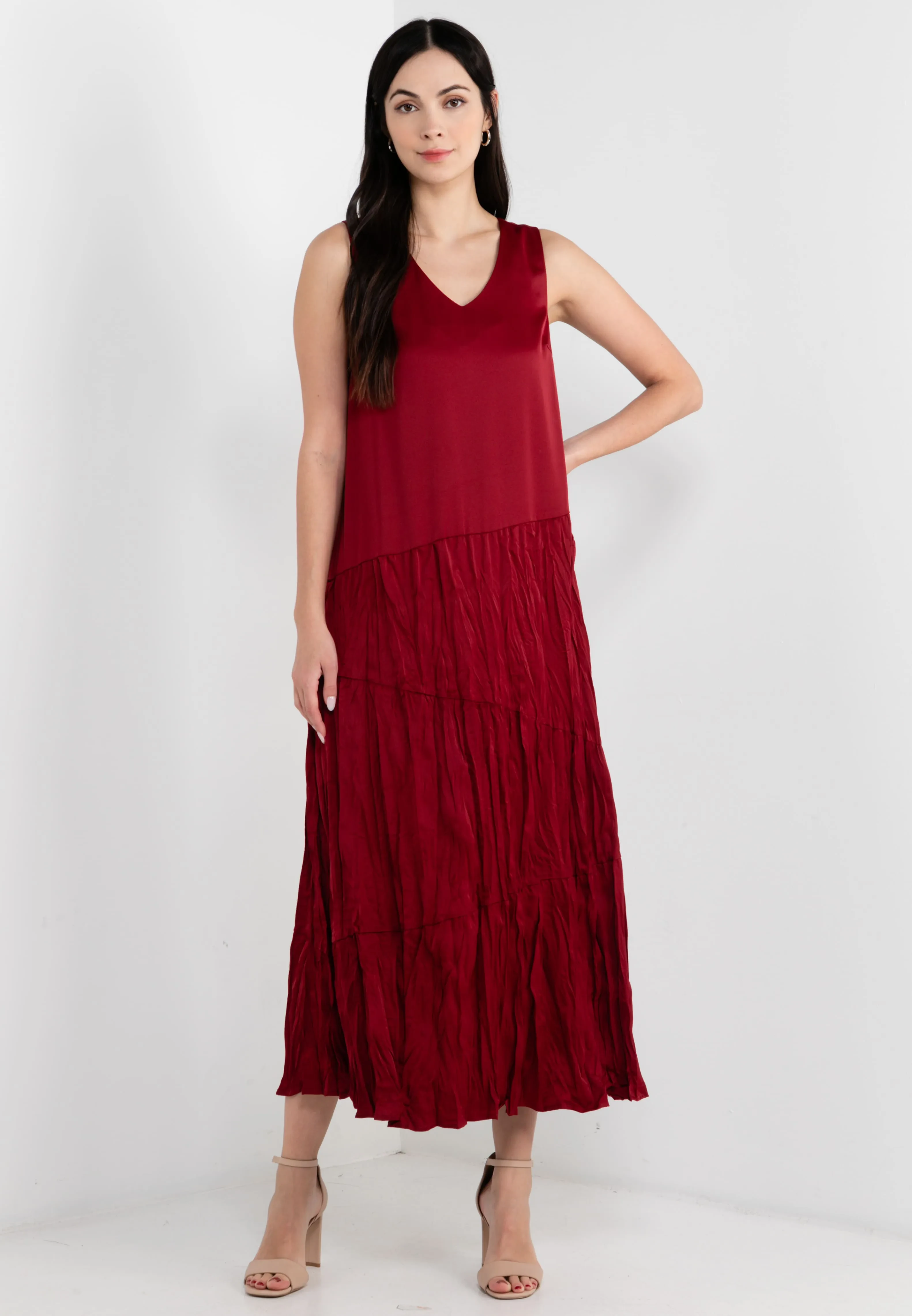 ELLE PLEATED SLEEVELESS PARTY DRESS  - MAROON