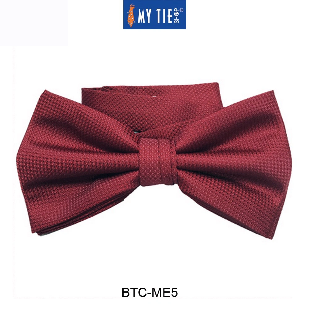 THE CLASSIC ELEGANCE MICROFIBER BOW TIE