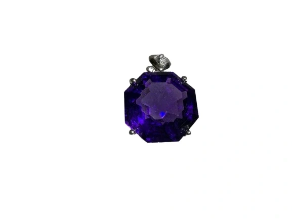 AMETHYST OCTAGON PENDANT