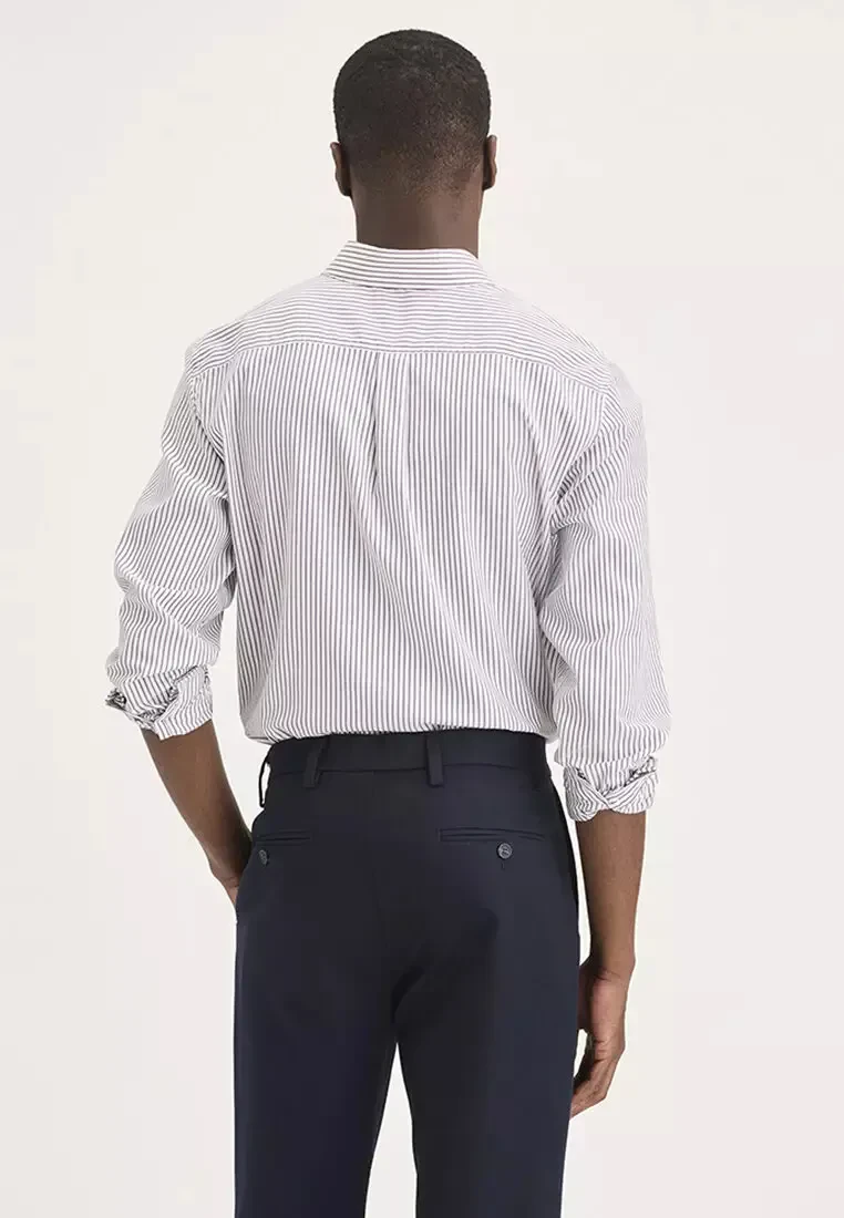 MEN'S SIGNATURE SHIRT LONG SLEEVE CLASSIC FIT WITH STAIN DEFENDER®