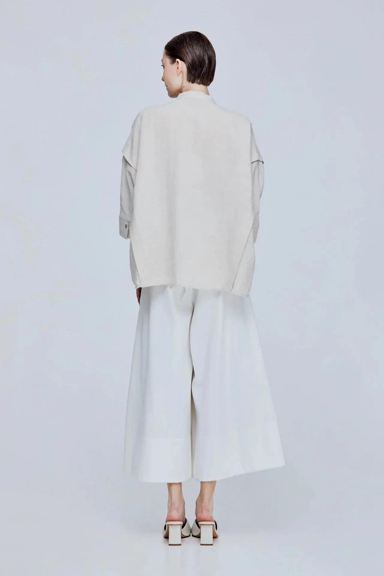 PLEATS DETAILED MAGYAR BLOUSE