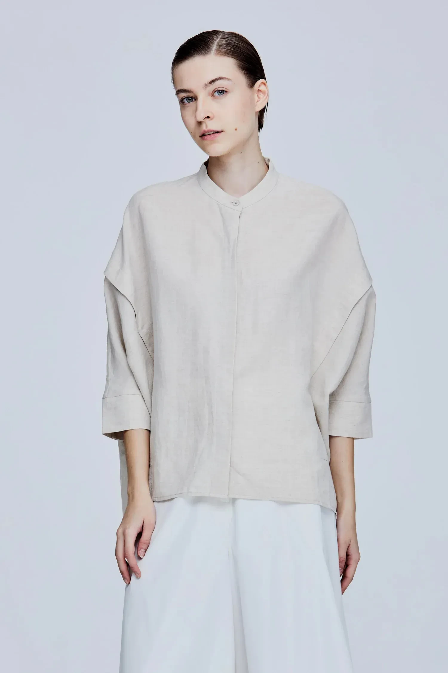 PLEATS DETAILED MAGYAR BLOUSE