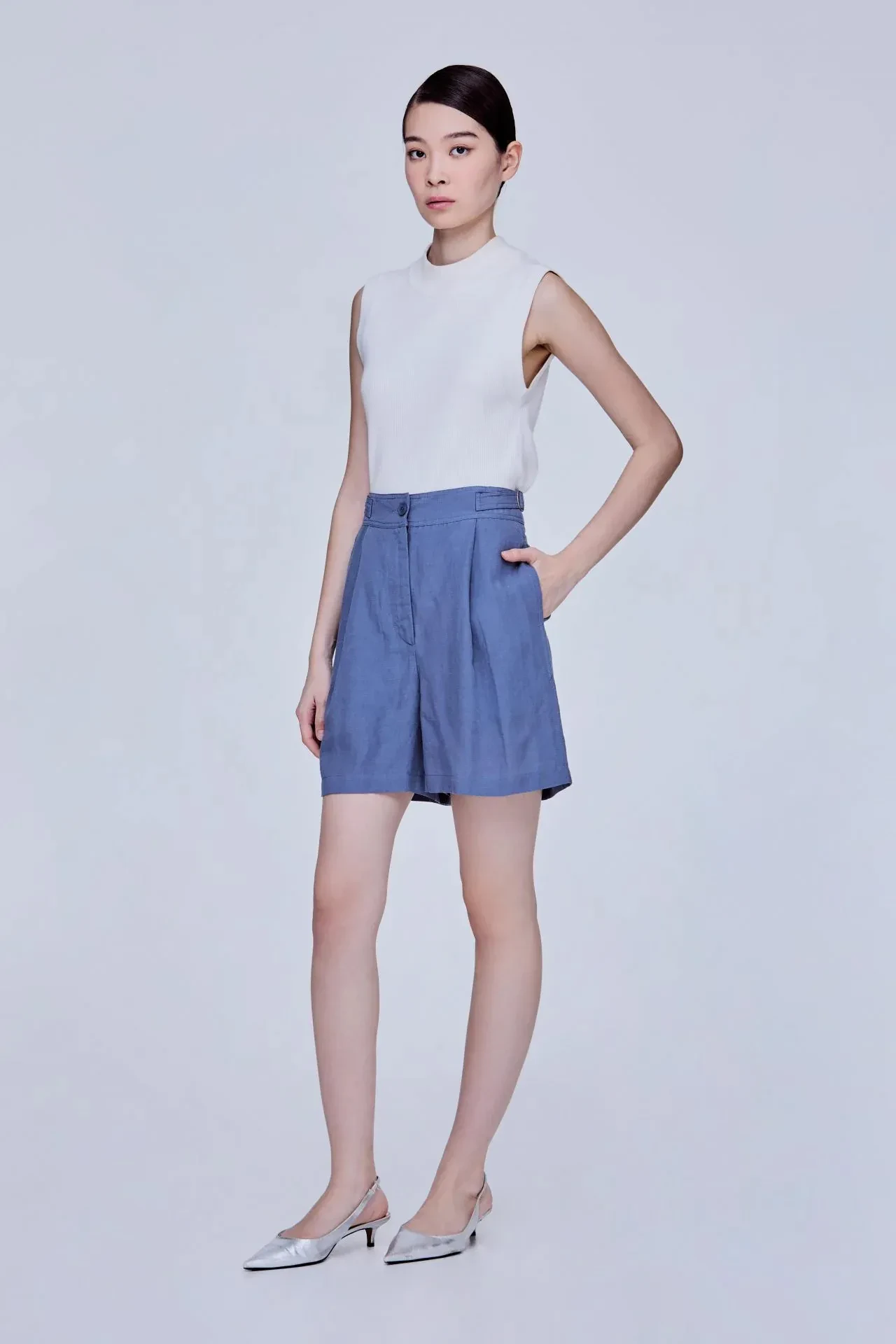 TAB DETAILED SHORTS