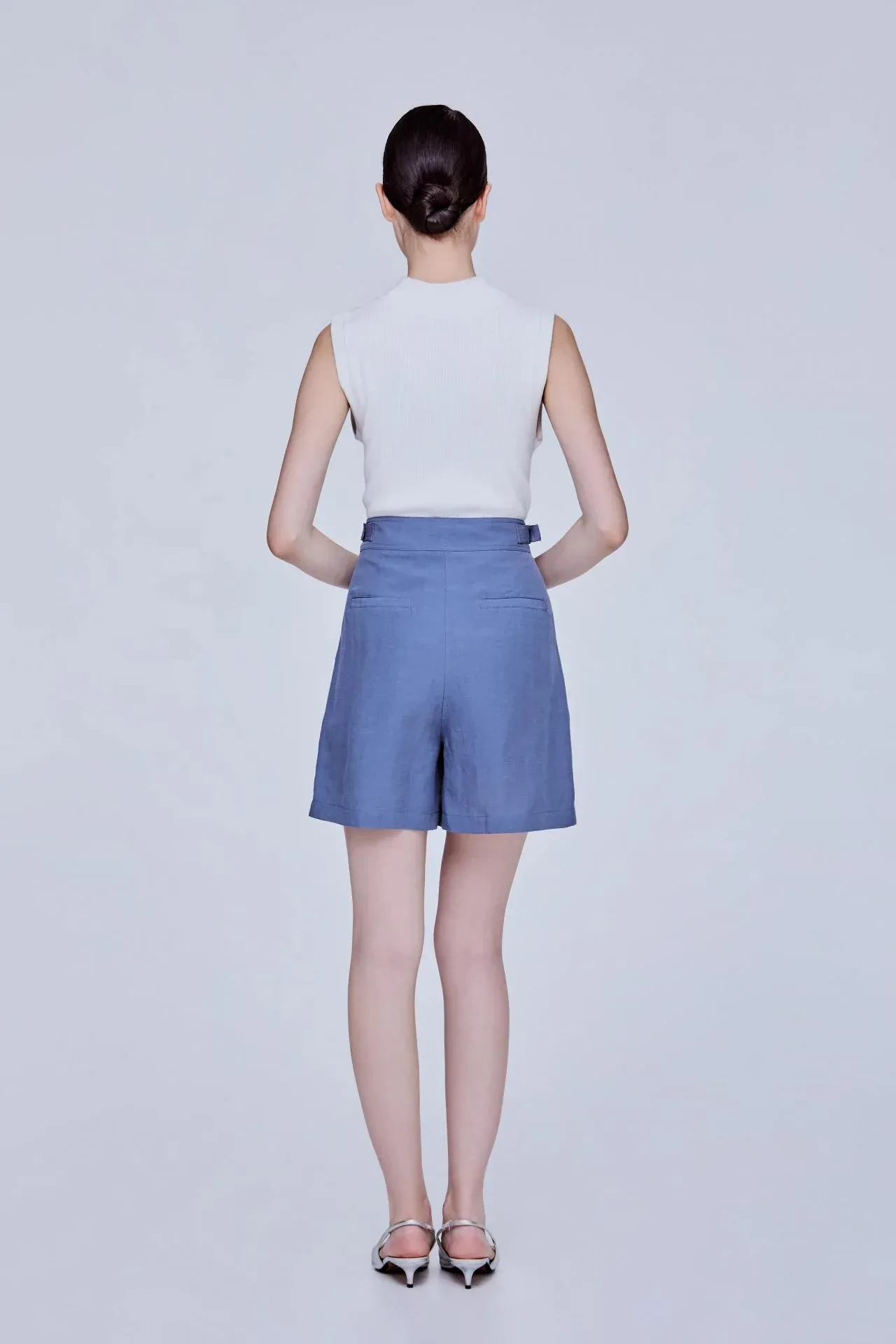TAB DETAILED SHORTS